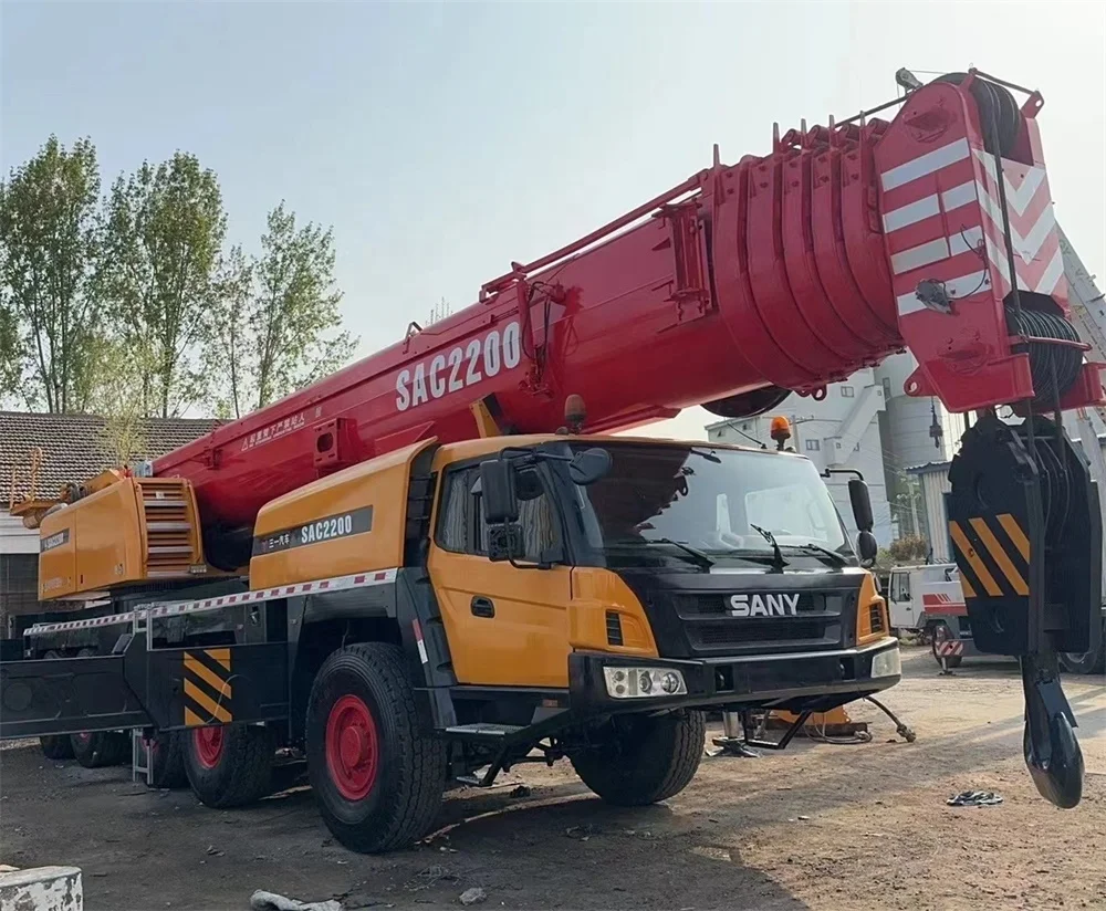 Мобильный автокран Sany SA2200 200 тонн
