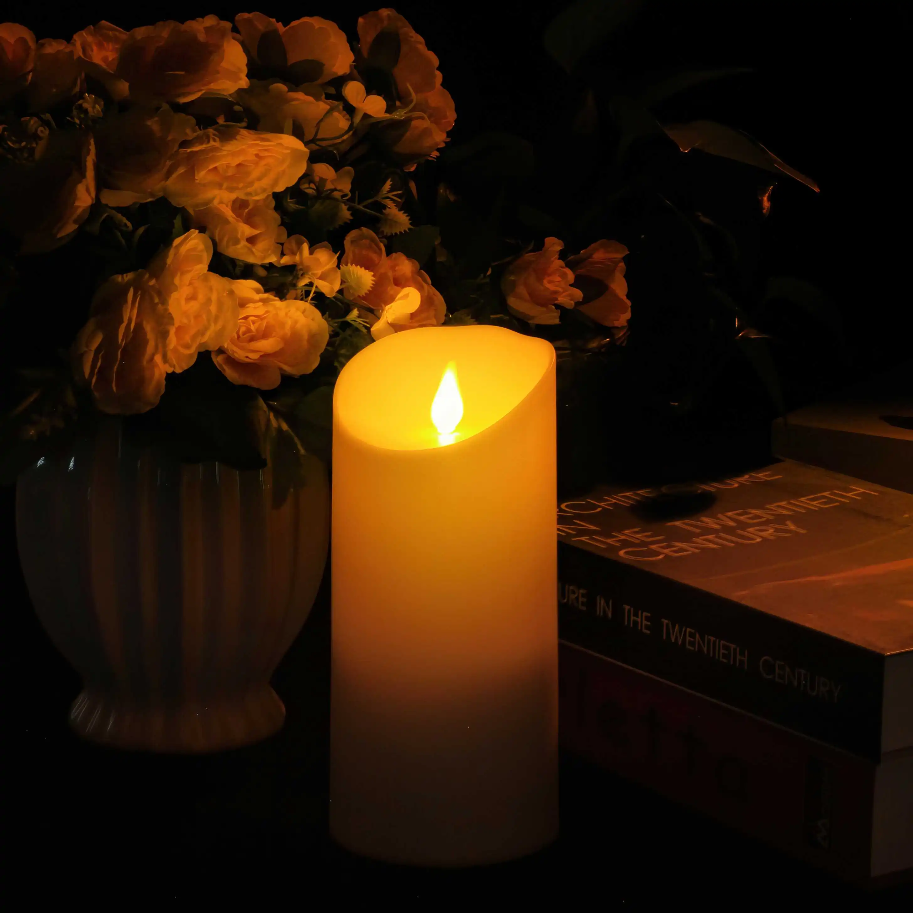 Outdoor Indoor Home Decoration Real Flame Rechargeable Battery Operated Electronic Flameless LED Light Candle With Remote
