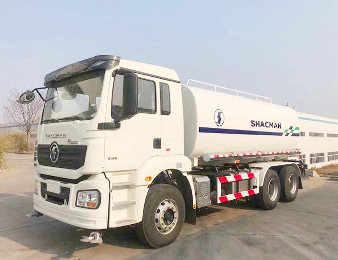 Вакуумный резервуар для воды Shacman F3000
