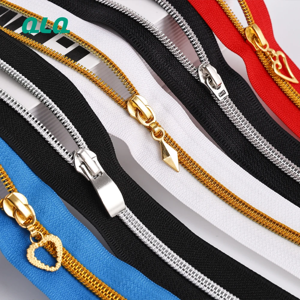 Customized Nylon Zip Fasteners Reverse Coil Zipper For Bag Clothes Long Chain Nylon Zipper With Metallic Plating Coil Teeth