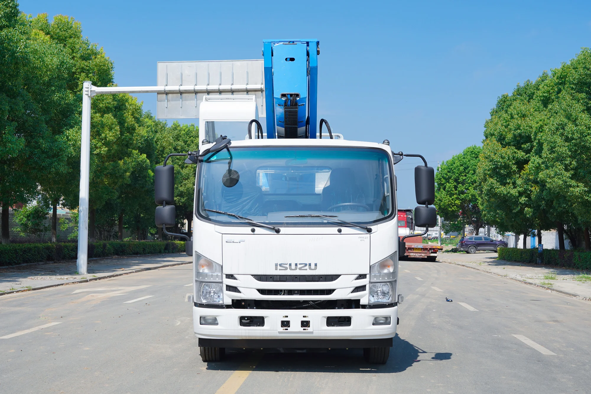 Manufacturers direct Isuzu aerial work truck high-altitude work platforms aerial work platforms scissor lifts