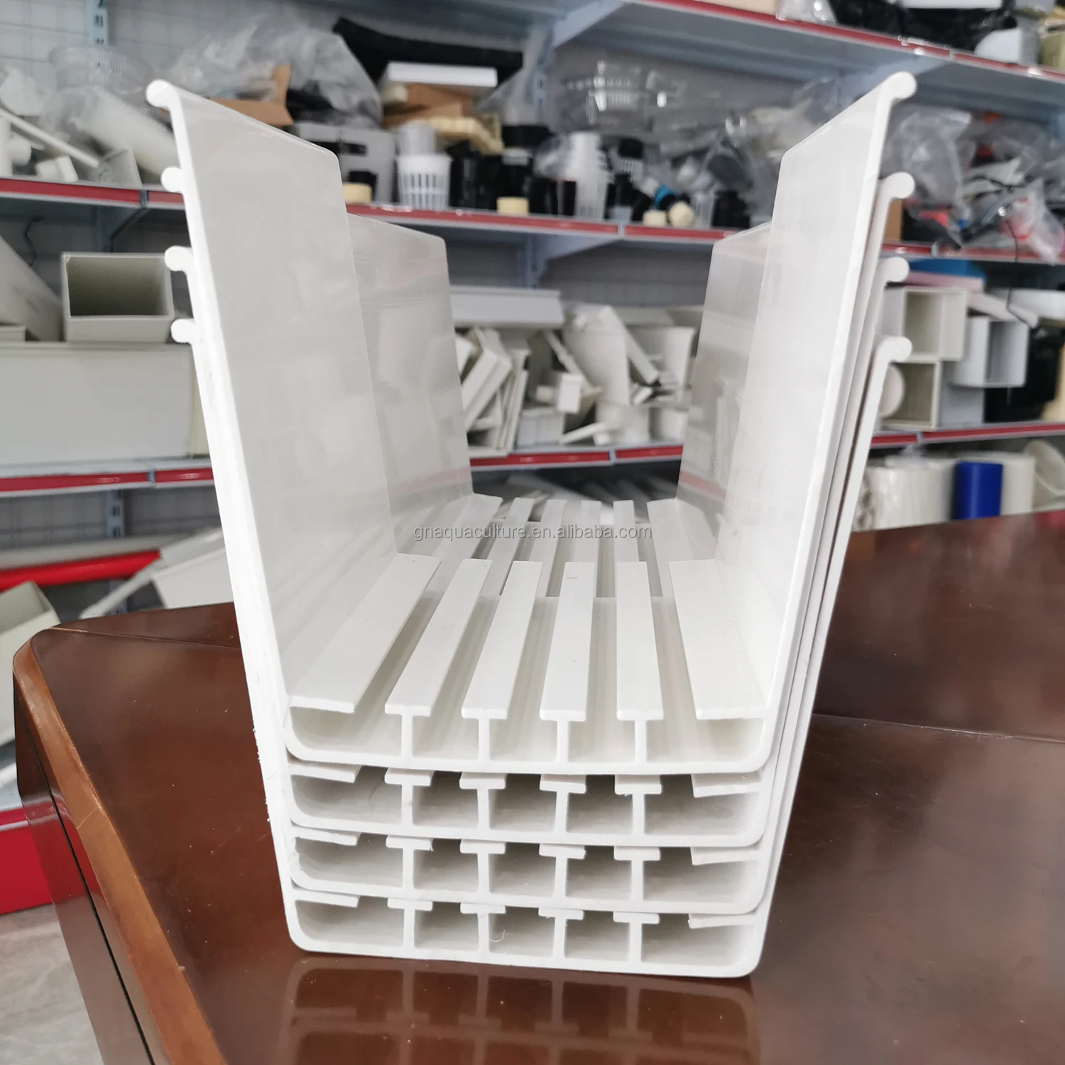 Vertical hydroponic gardening kit Tomatoes Garden Hydroponic Grow Gutter Strawberry Hydroponic Vertical Pots