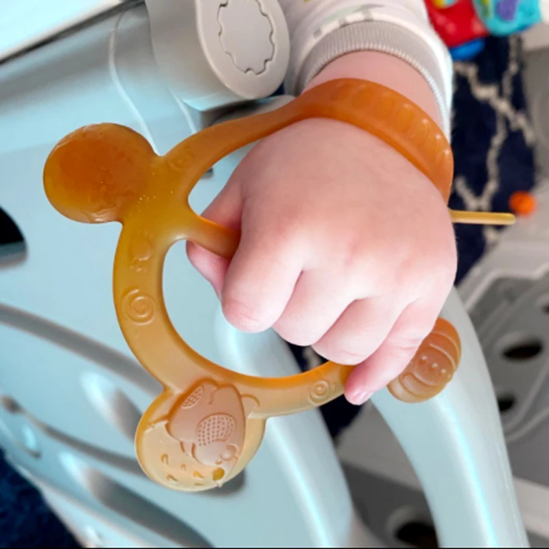 HEORSHE wholesale factory price Flexible and without indentation natural baby silicone teether for babies