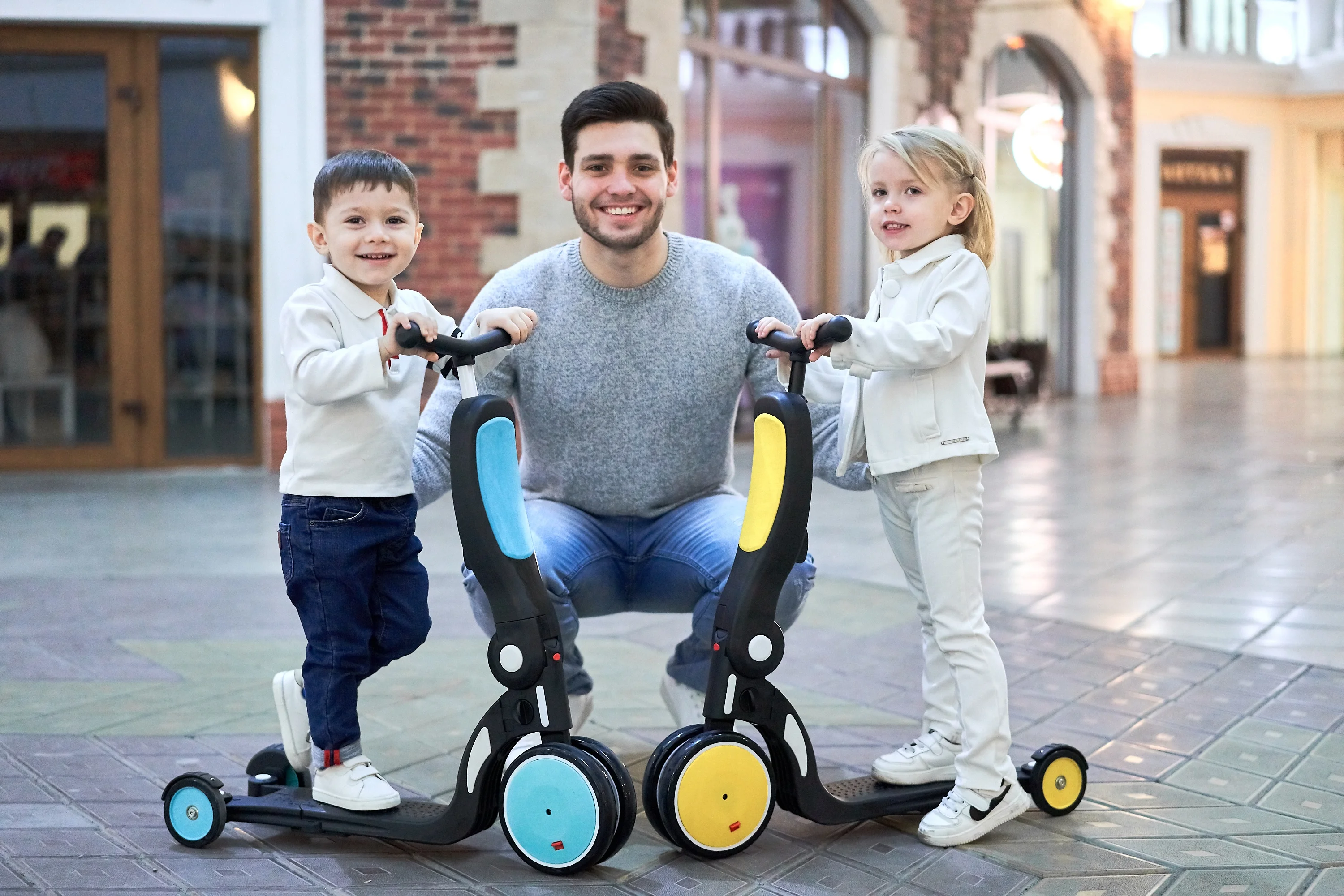 BEBELUX 3 in 1 ride on toy kids scooter balance bike baby tricycle with adjustable seat and handlebar