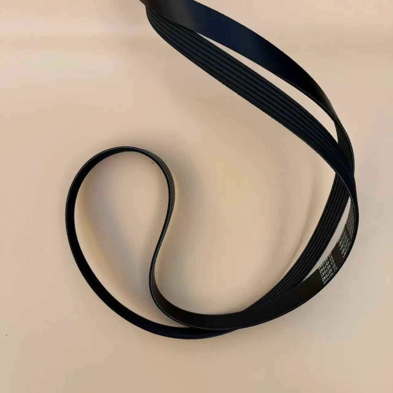 For Audi VW Mercedes Benz BMW Automotive Engine Parts Generator Belt 07L903137C Automotive Parts