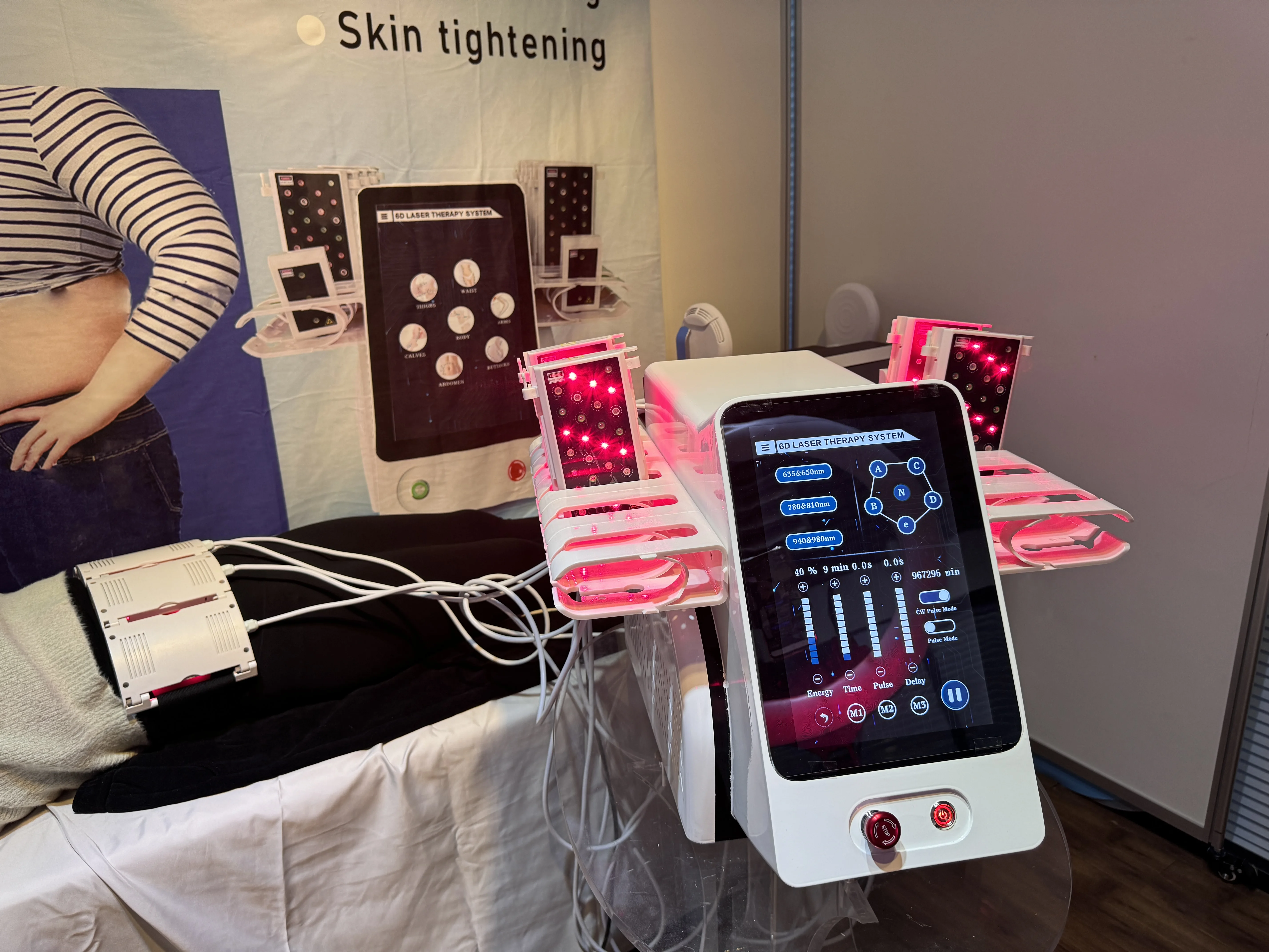 Mini Portable 6d Lipolaser Body Slimming Liposuction Laser 210mw High Power Diode Laser Lamp Lipo Laser 5D Paddle Weight Loss