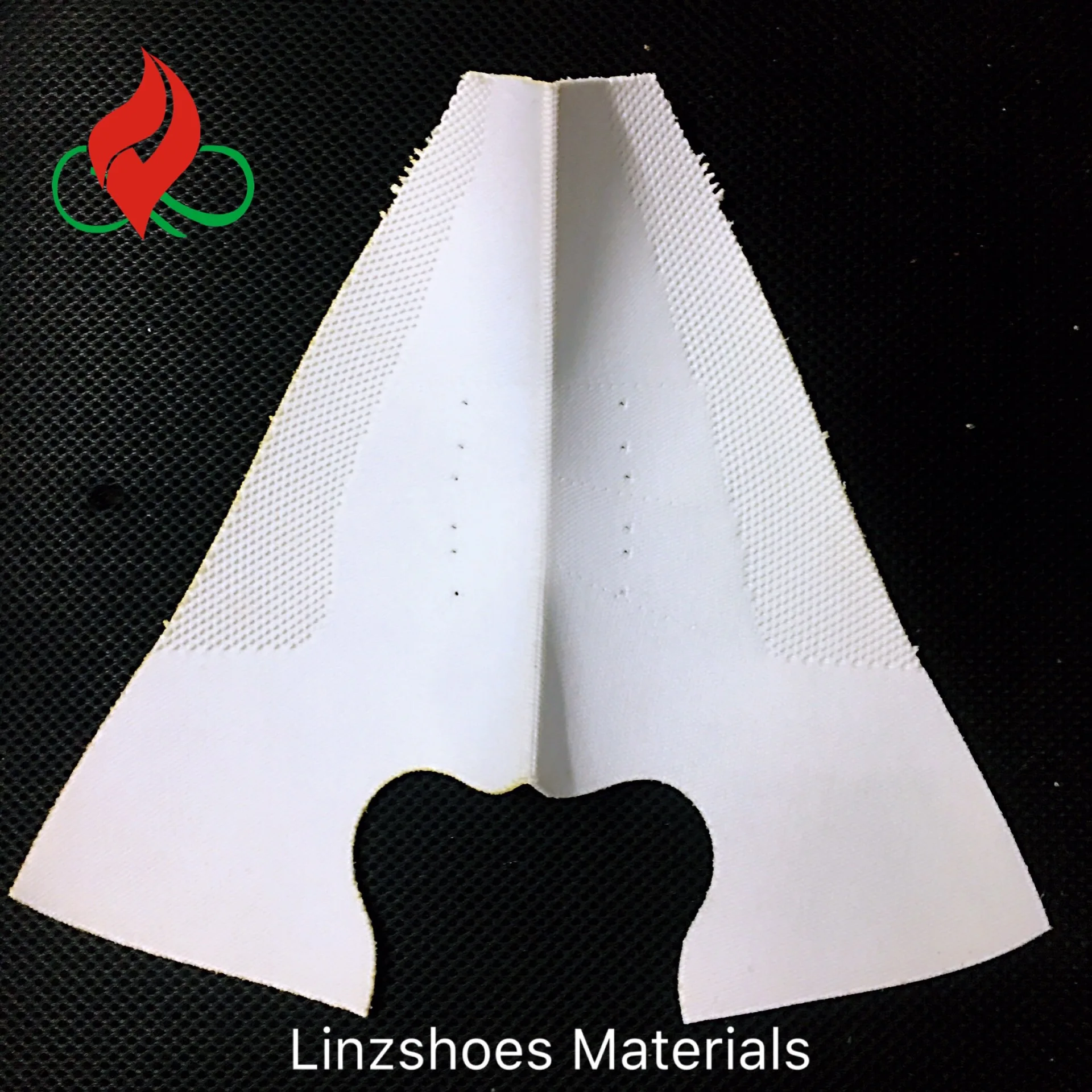 LNZ-F007 Plate4 белый KPU Трикотажный верх легкие футбольные бутсы новый материал гибкие кроссовки в стиле