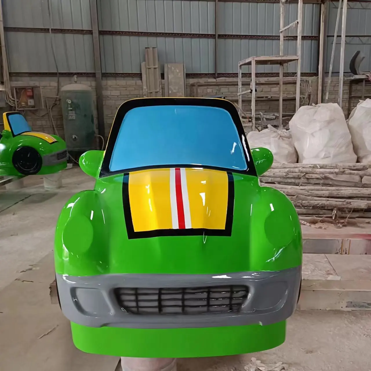 Автомобильный корпус из стекловолокна