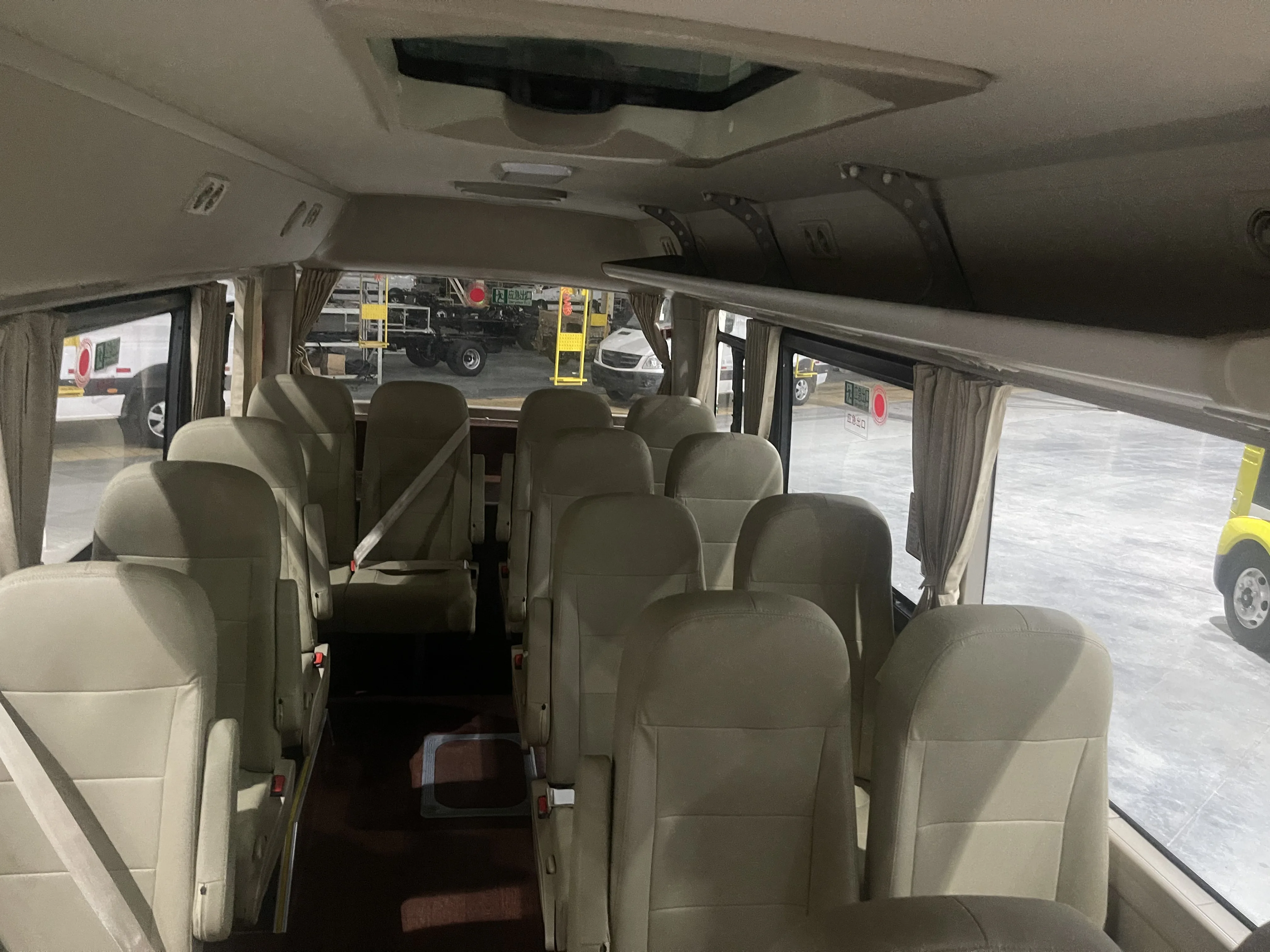 Low price LHD new china brand coaster mini bus  30 passenger mini bus mini bus