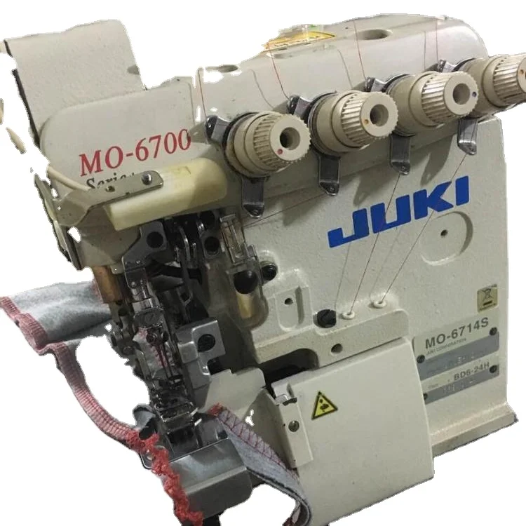 Бывшая в употреблении швейная машина оверлок с 4 нитями j∩