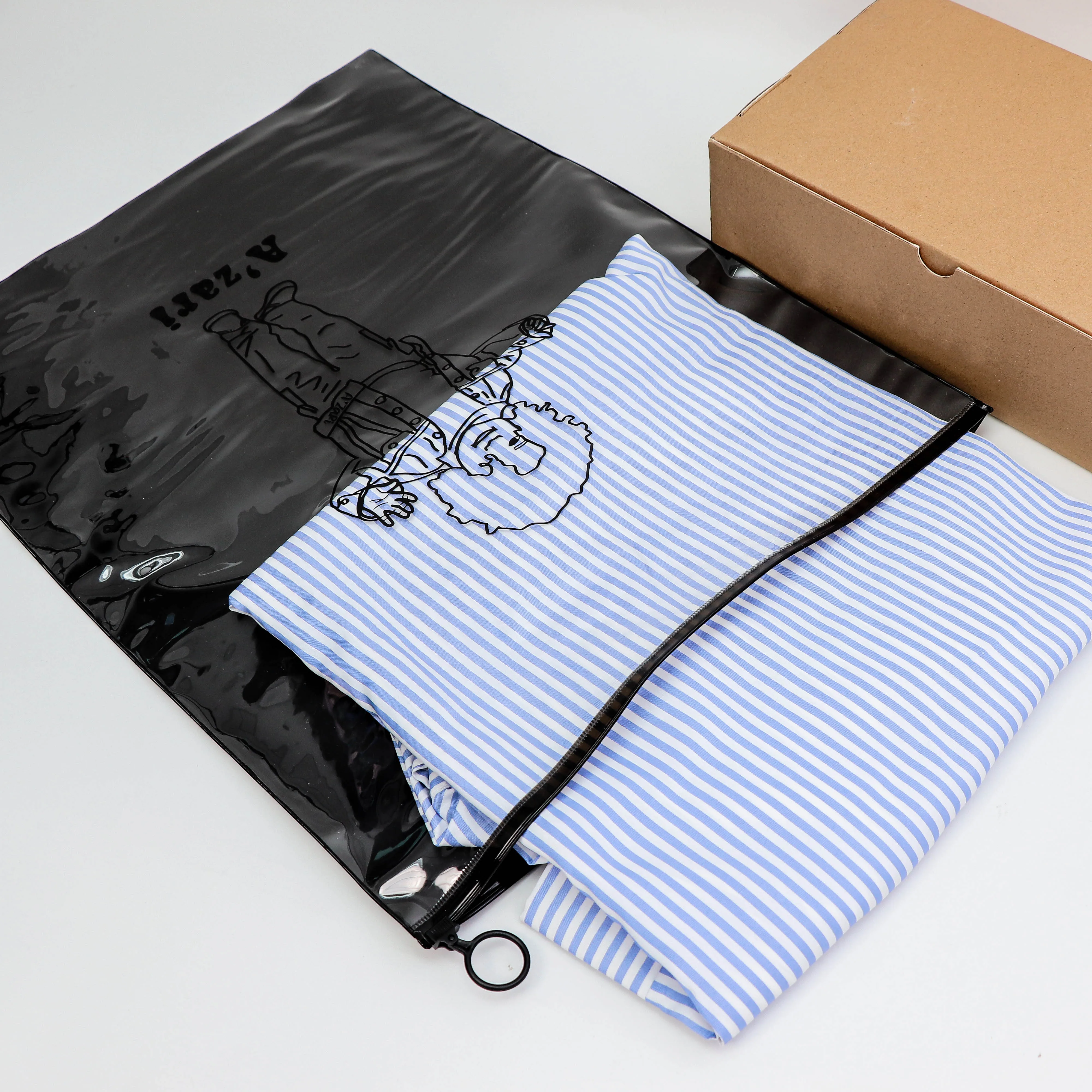 PVC Bags Clothes Packaging Custom Packaging Ldpe Plastic Cosmetic Clear Logo Frosted Zip Ziplock Plastic Bags For Clothing