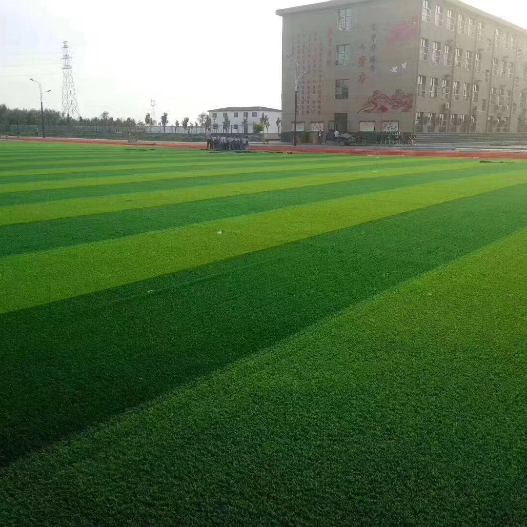 Искусственная зеленая трава, искусственное футбольное поле, открытый искусственный футбольный газон, мяч для ворот теннисного корта