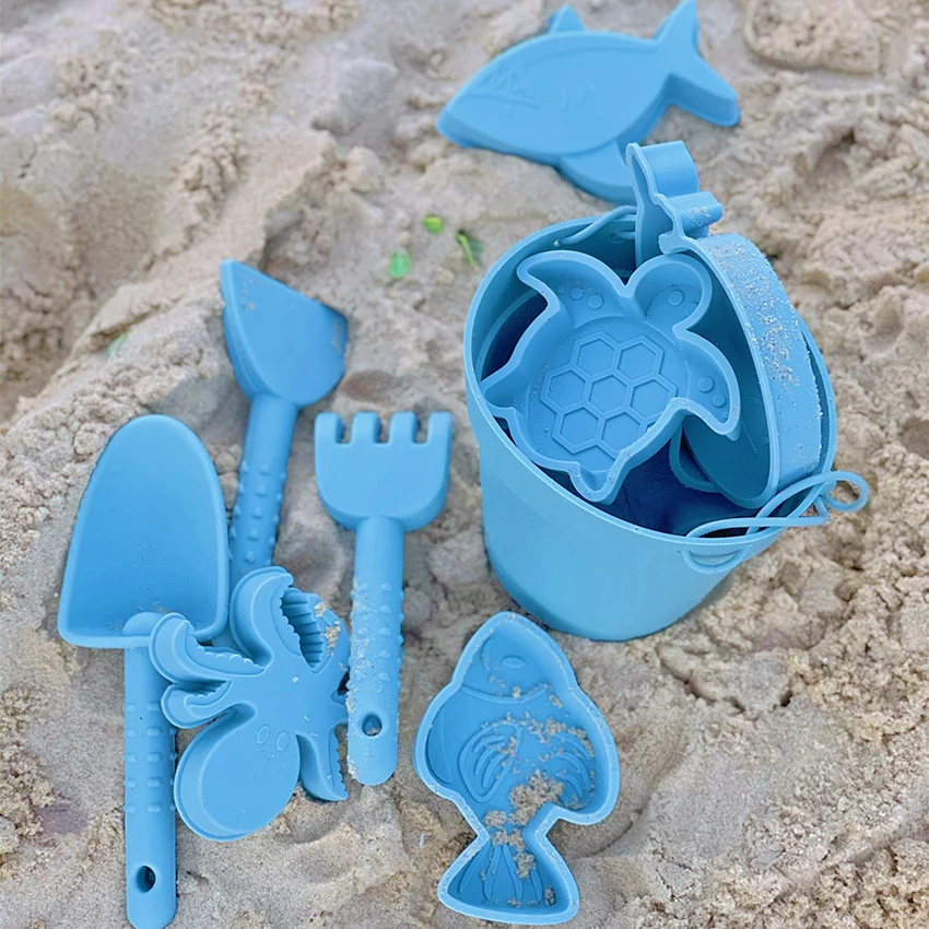 2022 Customized Summer Toys Bucket New Popular Round Shape Plastic Beach Bucket sand bucket Silicone Beach toy beach & sand toys