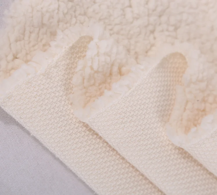 BSCI Factory Sale Super Soft 100% Polyester Knitted Sherpa Fleece Fabric for Garment and Home Textile