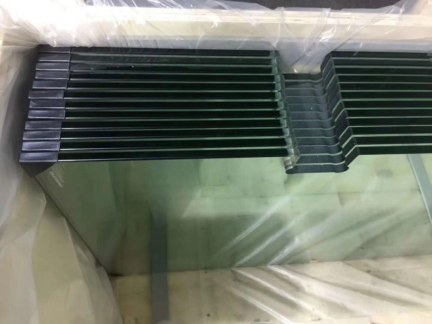 3-19mm ultra clear low iron tempered glass price