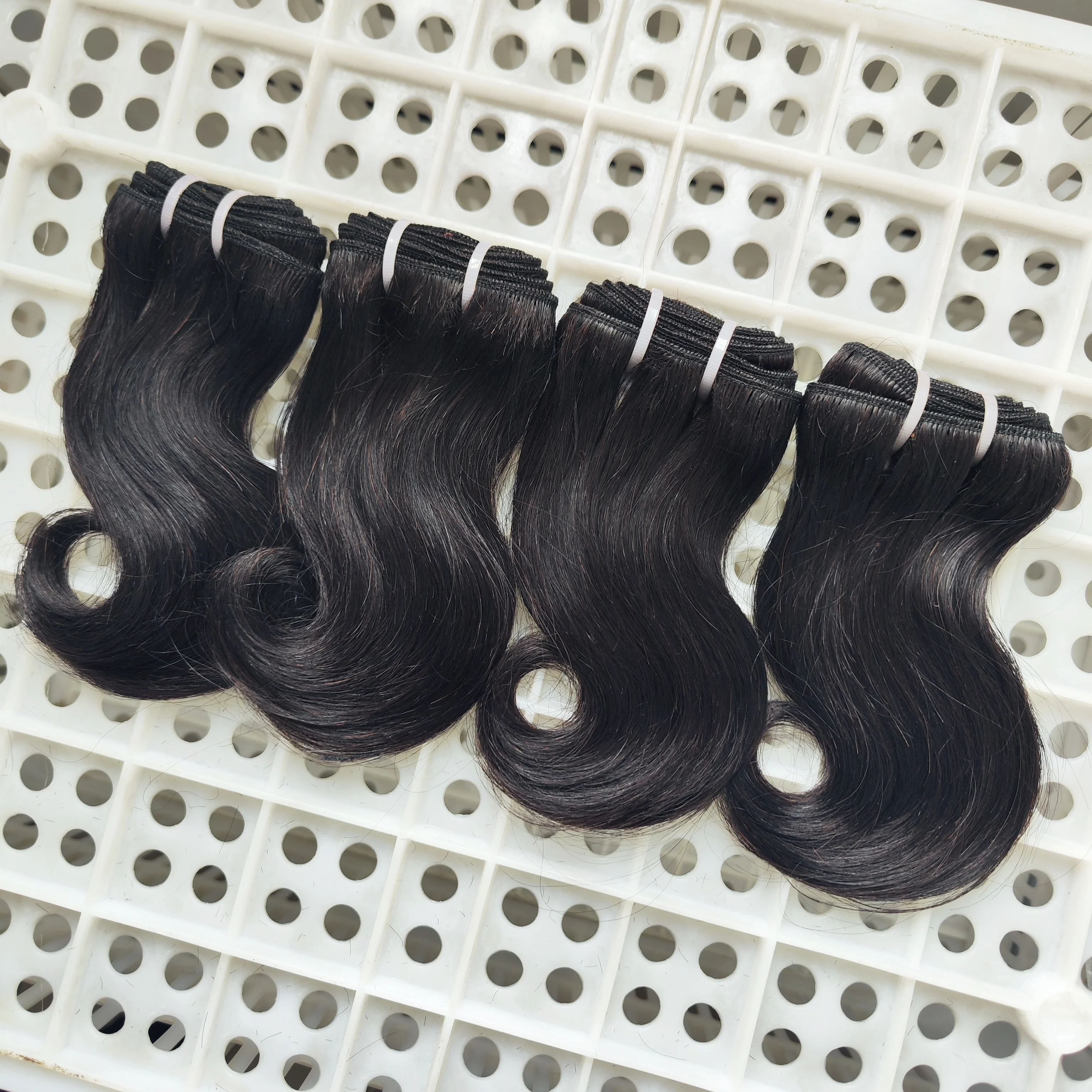 Cheap Wholesale 8 inch 50G Body Wave Unprocessed Cuticle Aligned Human Hair Bundles Peruvian Bundles Human Hair Extension