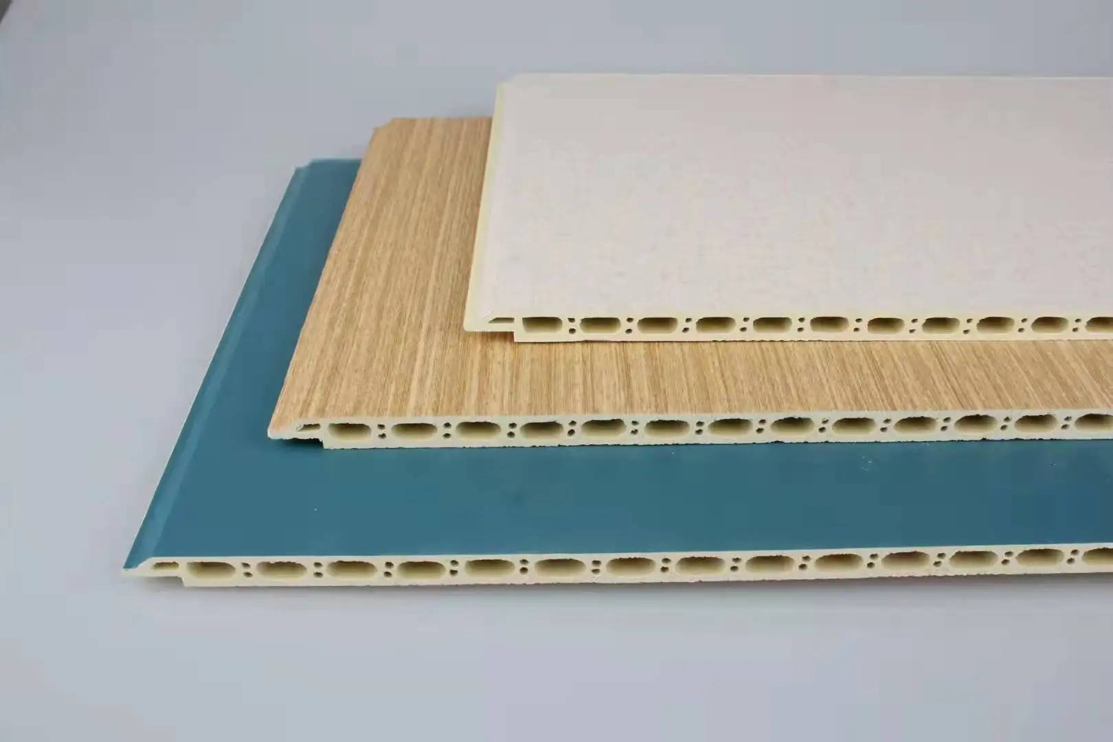 Plastic Fluted Hollow Wpc Wood Ceiling Panelco - Extrusion Beam Wpc