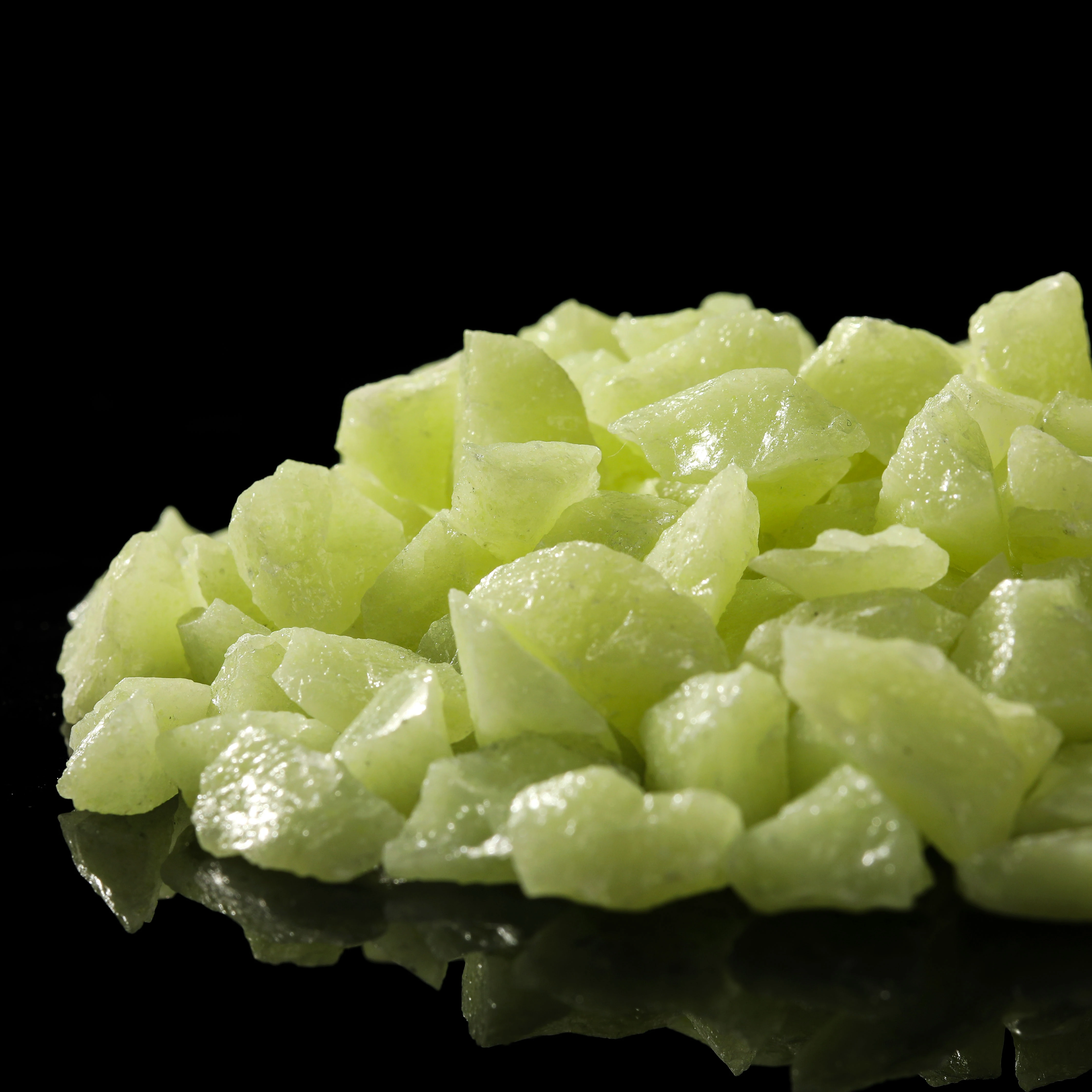 Glow In The Dark Garden Stones Environment-friendly With Long Afterglow Application For Paving Or Decoration