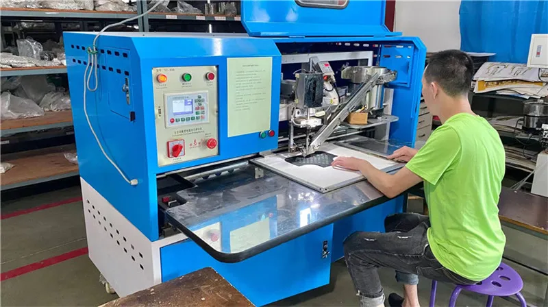 Fashion Hand Tooled Hair On Hide Fur Leather Backpack Stylish Carving Leather Backpack Western Style Backpack Concealed Carry