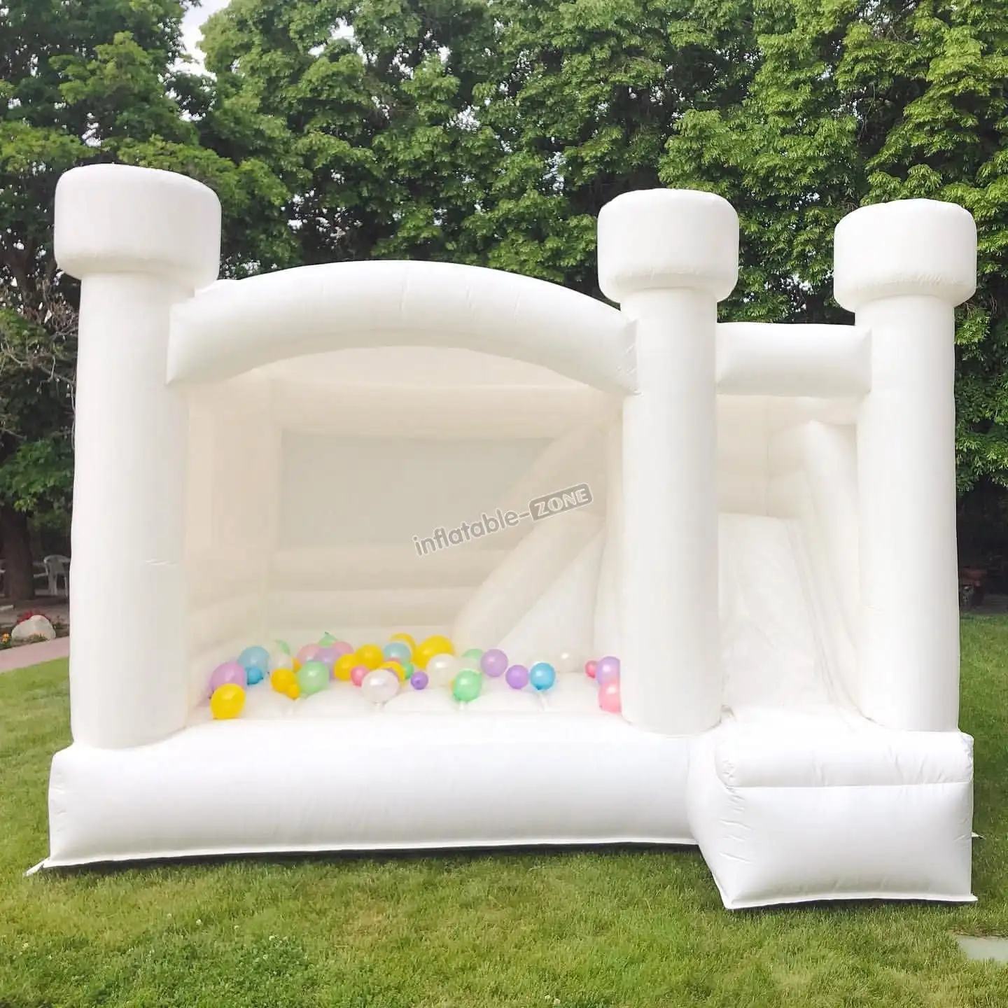 Cheap Blow Up Big White  Wedding Birthday Jumper Bouncing Castle Bounce House With Ball Pit Outdoor Show