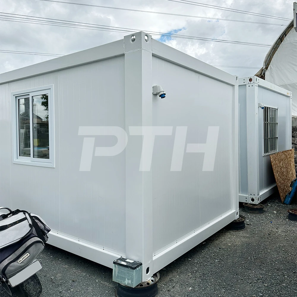 Factory wholesales movable 20ft shipping container  house on truck