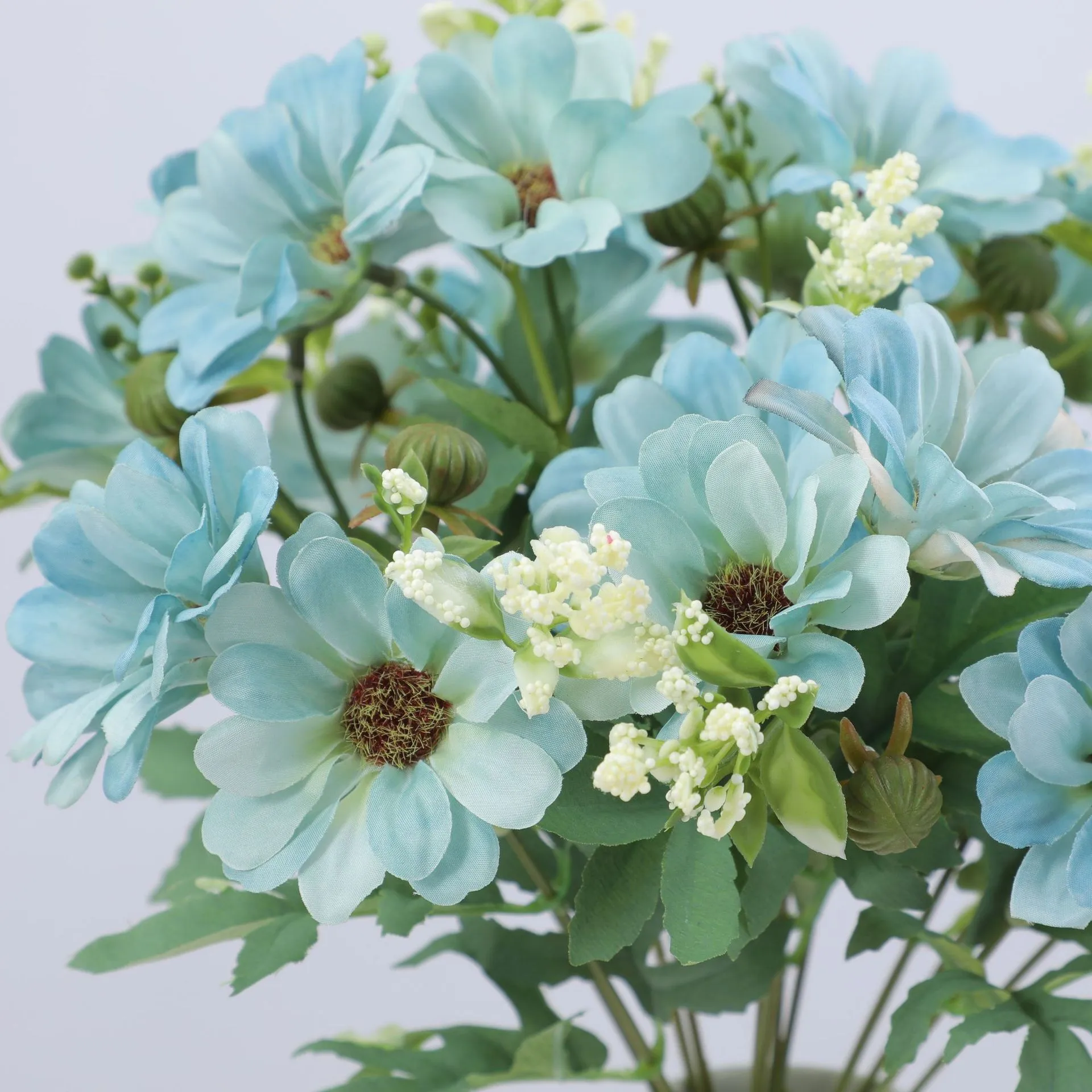 Wholesale new 12 small Daisy bouquet pastoral style fresh Dutch chrysanthemum flower Nordic ins simulation flower