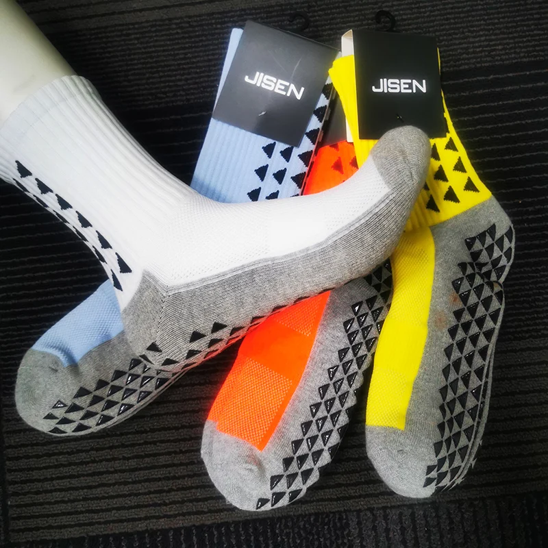 Thick Quality Terry Cushioned Custom Knee High Non Slip Football Socks Grippy Anti-slip Soccer Socks For Athletes