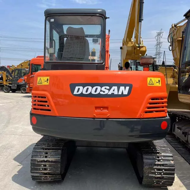 Used Mini excavator DH55 DH60 DH70 hydraulic crawler digger Used Doosan Crawler Excavator DH55 DH60 or Market Developed For Sale