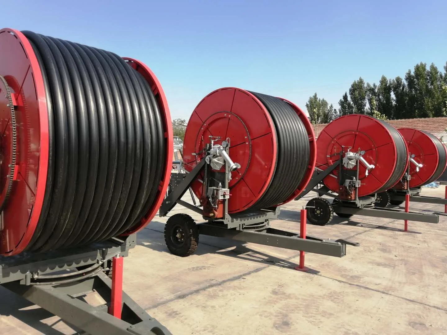 
Hose reel irrigation machine with travelling big rain gun sprinkler for farmland 