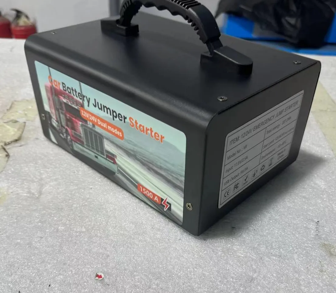 42000mAh Jumps Power 12V & 24V Jump Starter for Cars 1500A Multifunctional Jump Starter With SOS Torch Light