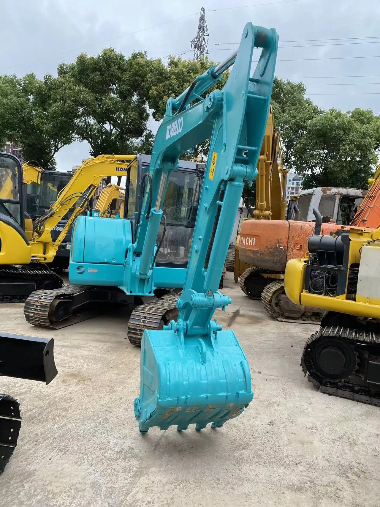 Kobelco SK60 Used Mini Excavator Machine 20ton 3ton 5ton with Cummins Engine Pump Motor Gearbox Gear Operating Weight