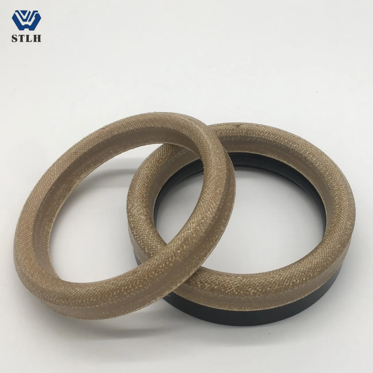 Frac and Well Service Pump Packing for fracturing pumps