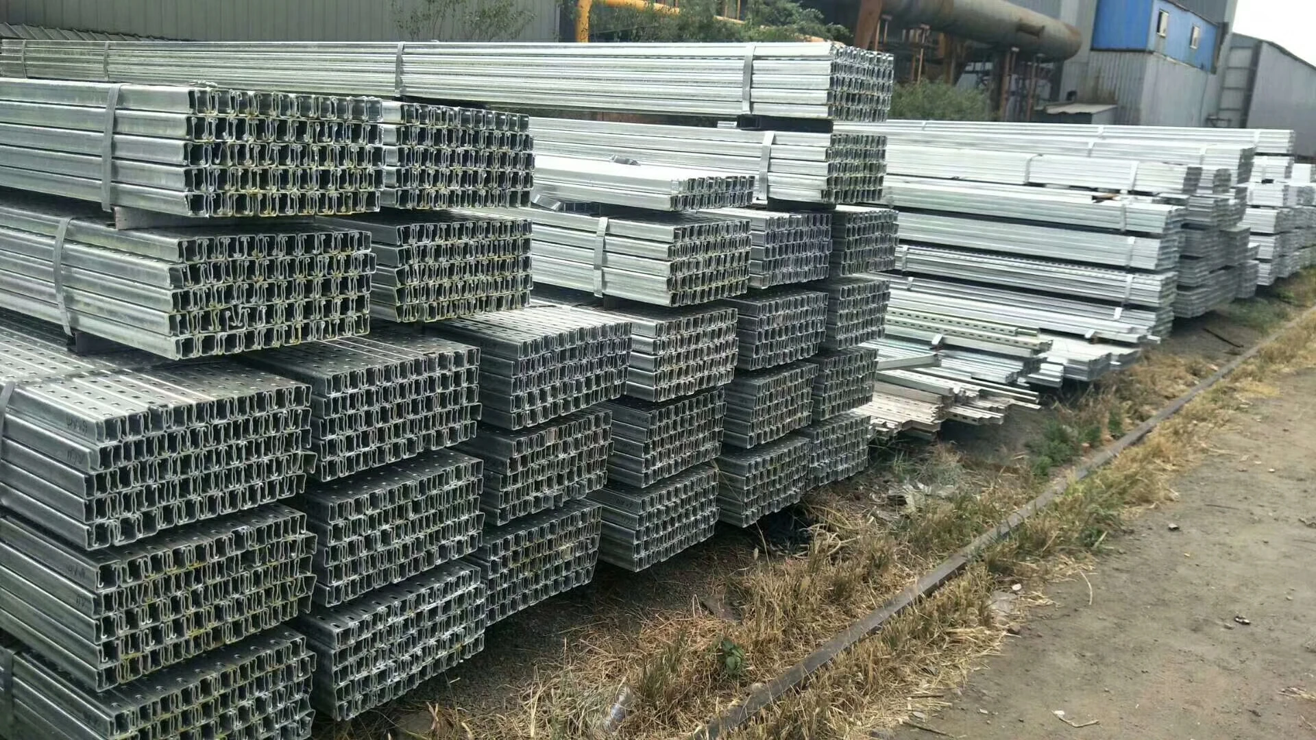 Strength Factory Direct durable wind resistant ground roof solar panel support