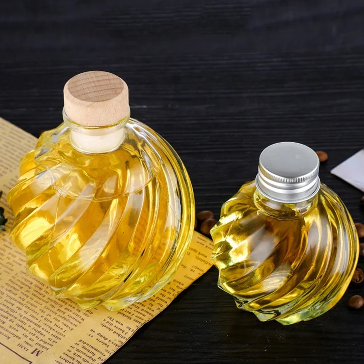 Different Shape 50ML 100ml 150ml 200ml 250ml Mini Liquor Wine Glass Bottle For Sale