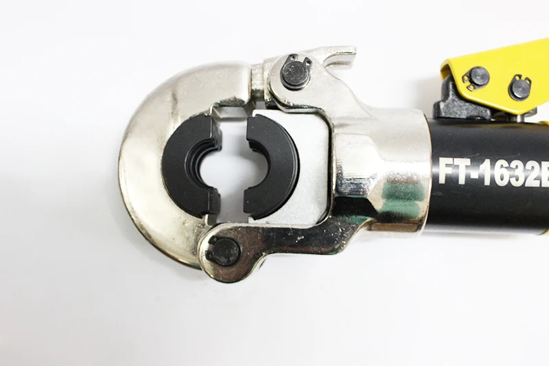 Hydraulic pipe clamp Fitting Tool FT-1632B  for Caliper PEX pipe fittings PB pipe Copper AL connecting range 16-32mm