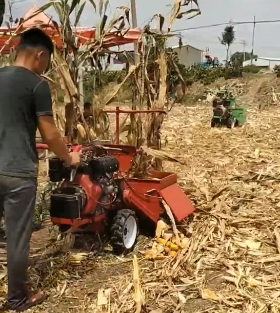Chinese Factory Price 3 in 1 Hand push Corn Reaper mini combine corn harvester for sale