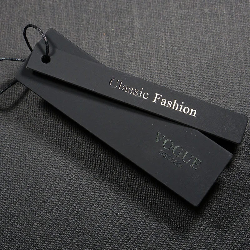 Custom thick black paper uv printing swing hang tags brand name luxury metal eyelet clothing garment hang tag with safety pin