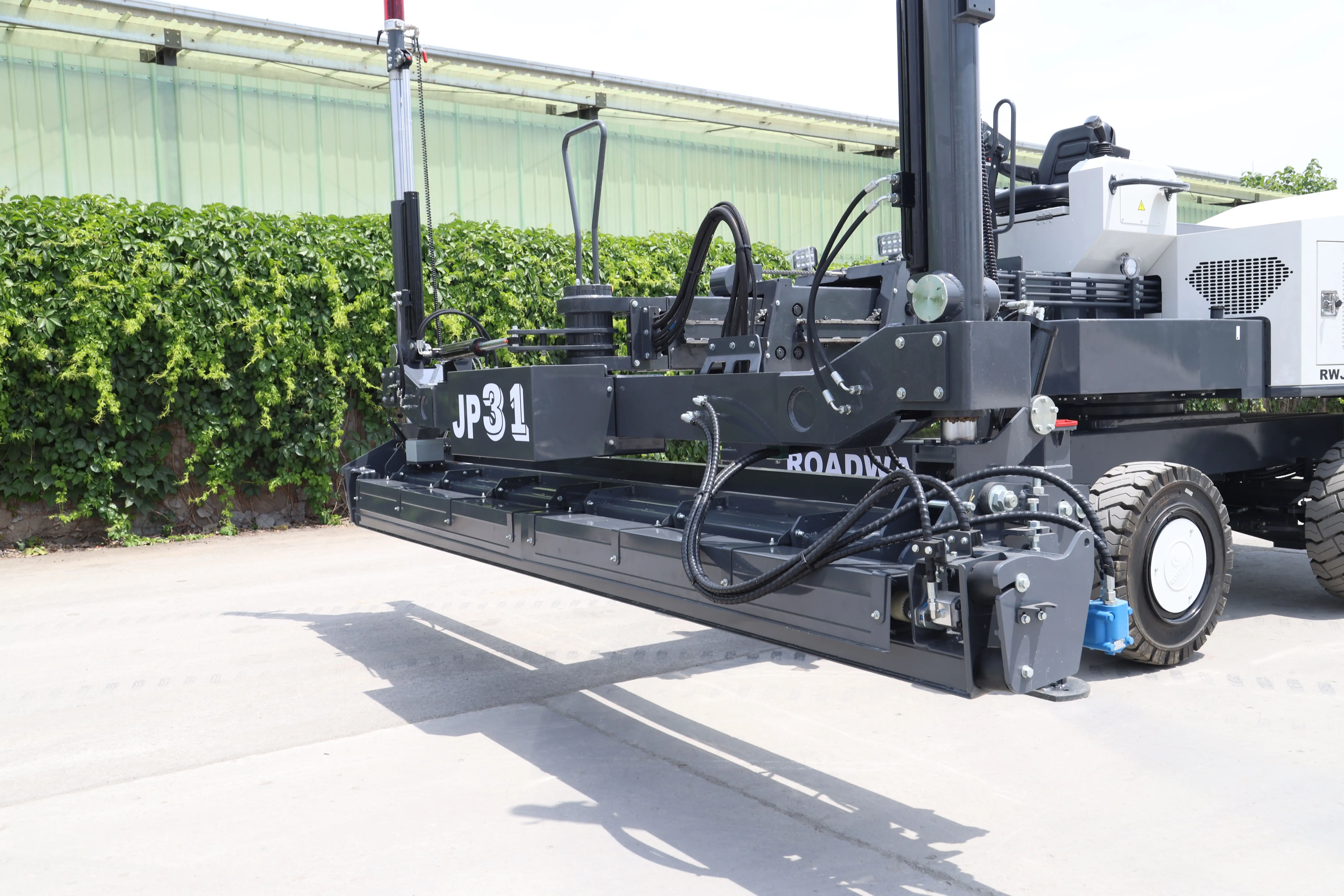 Automatic Laser Concrete Leveling Machine Boom Type Concrete Laser Screed Concrete Leveling Machine