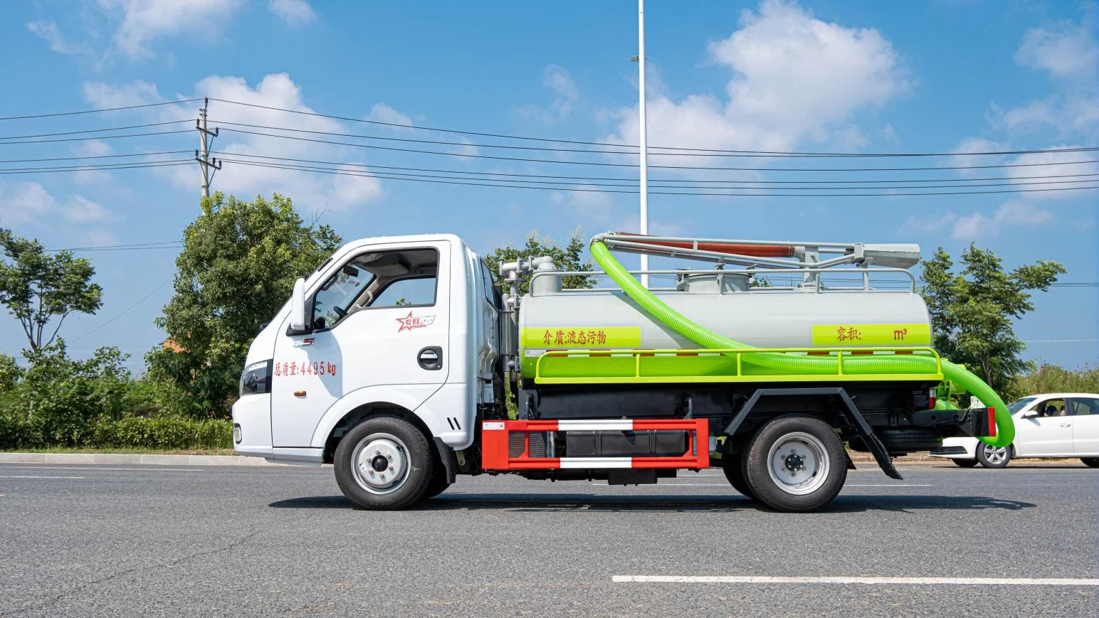 Dongfeng Mini Electric Septic Tank Truck used with Sucking Cart Sewer Suction