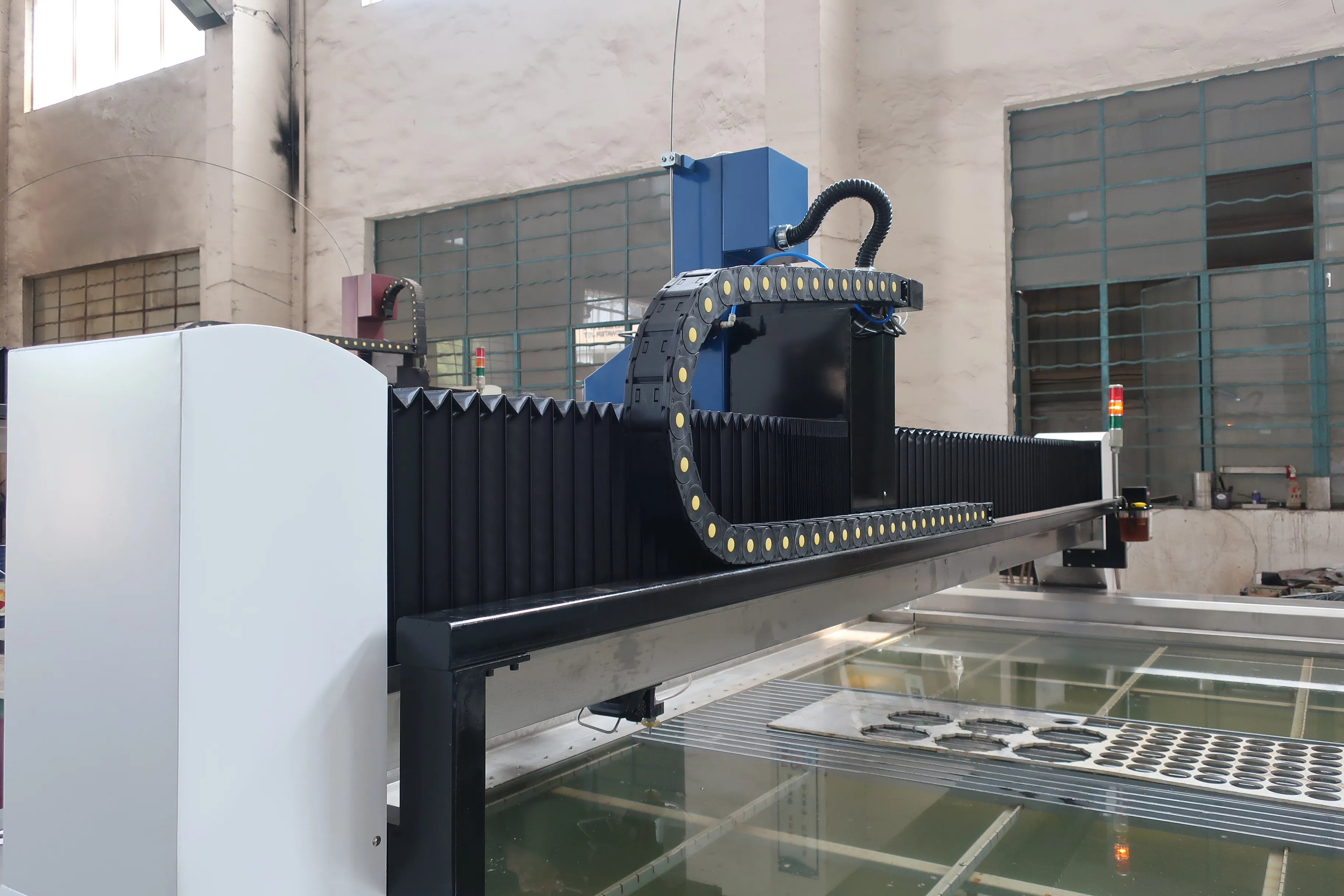 Accurl Small Stainless Steel Waterjet Cutting Machine Size