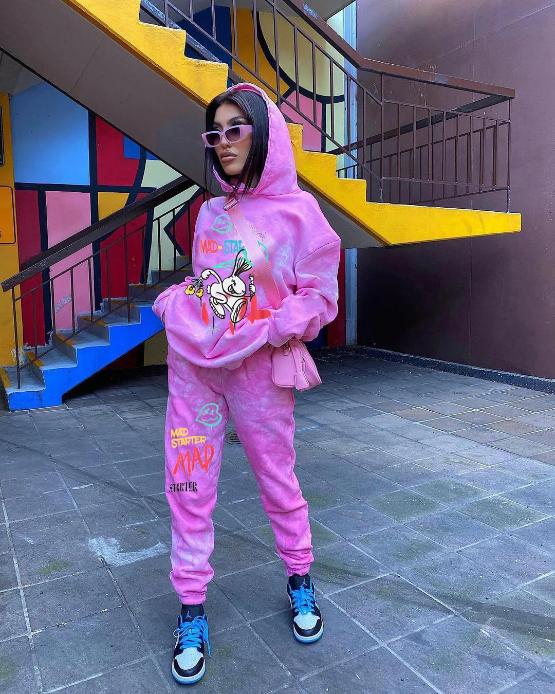 LW-9062 Hot popular design cartoon print women autumn and winter long sleeve hoodies and jogger two piece top & pants set