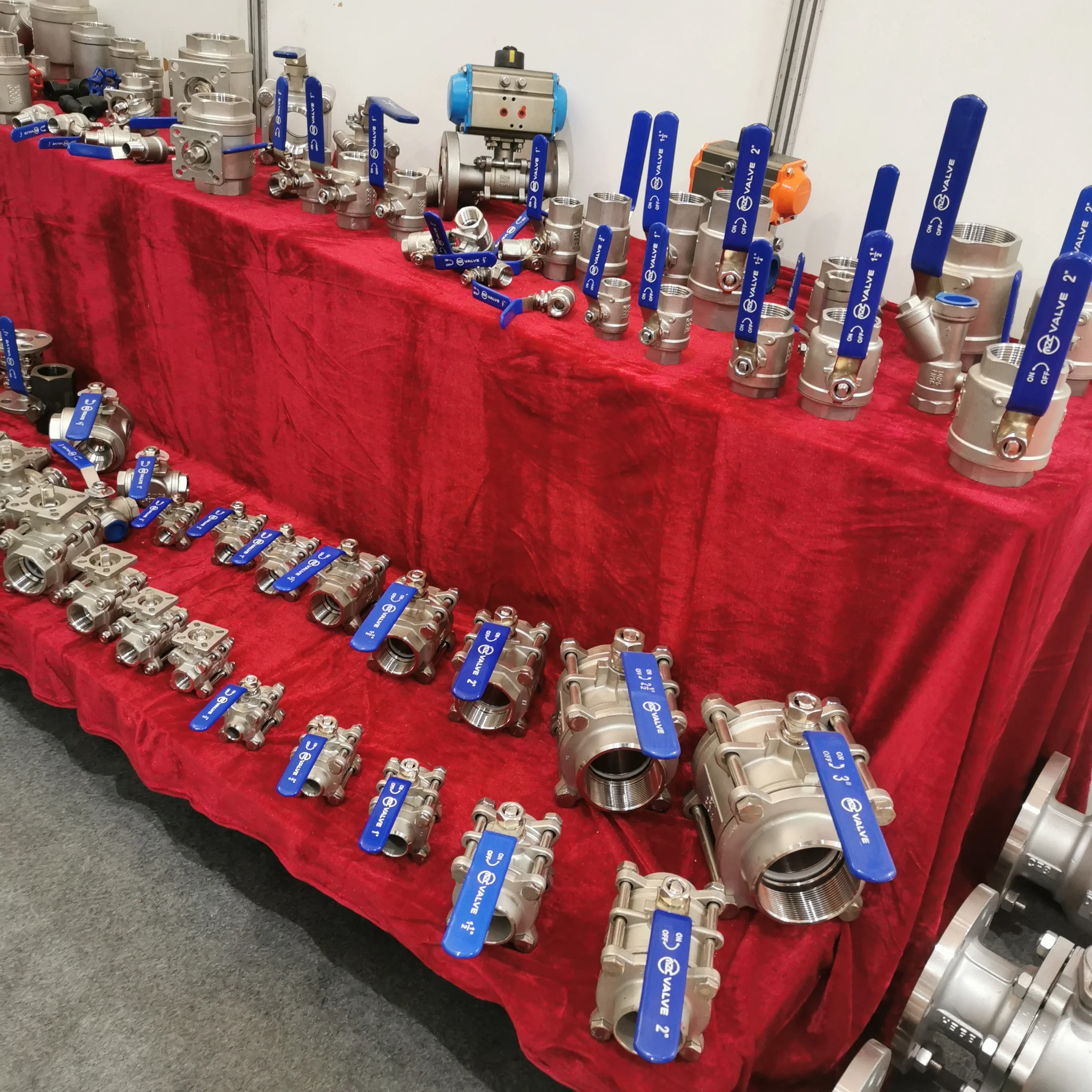 Stainless Steel 1/2 to 4inch  3piece Butt Welded  Ball Valve 1000WOG