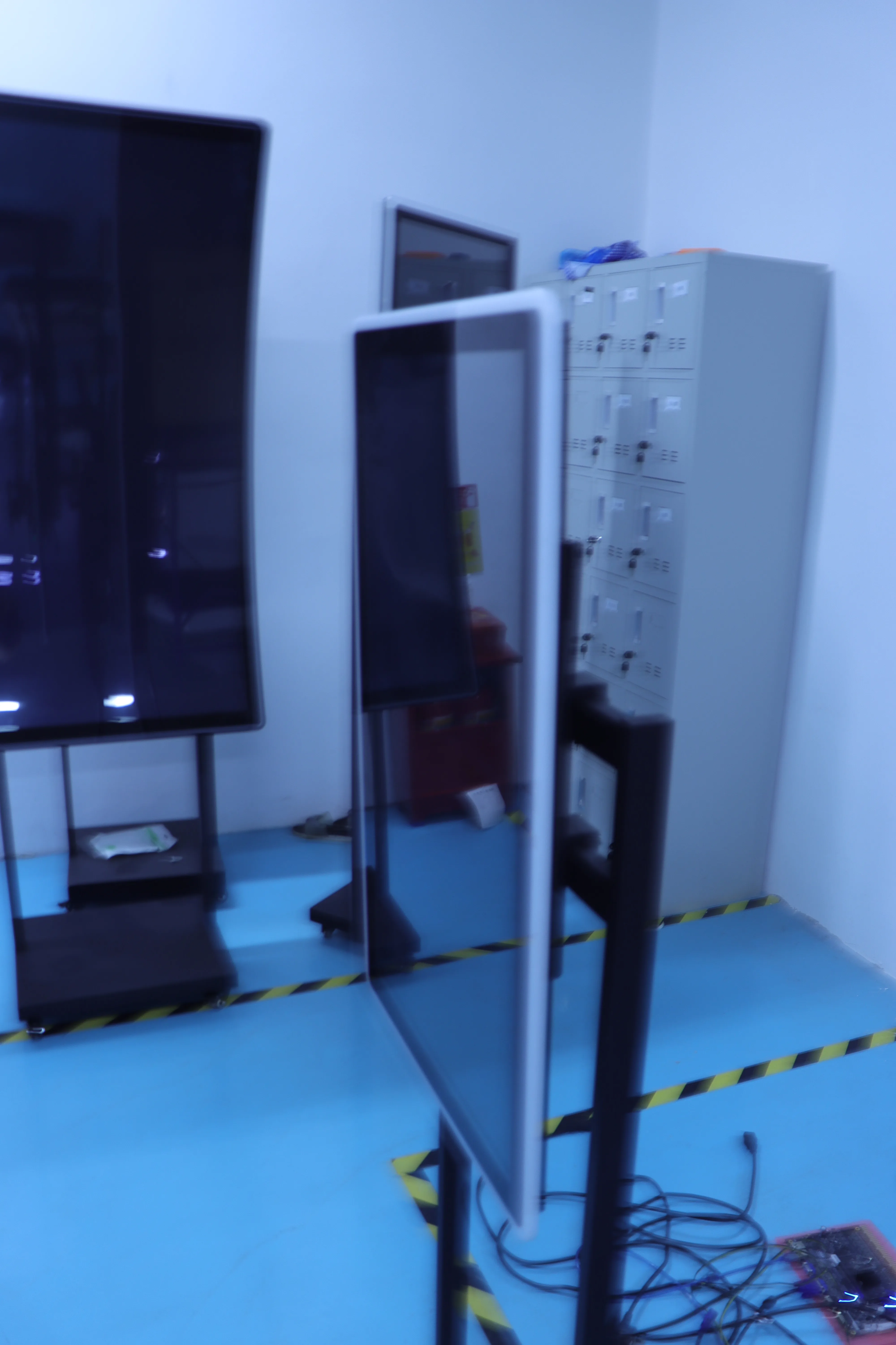 32 дюймов емкостный сенсорный экран для контроля уровня сахара в крови с светодиодной подсветкой HD вертикальный игровой дисплей монитор