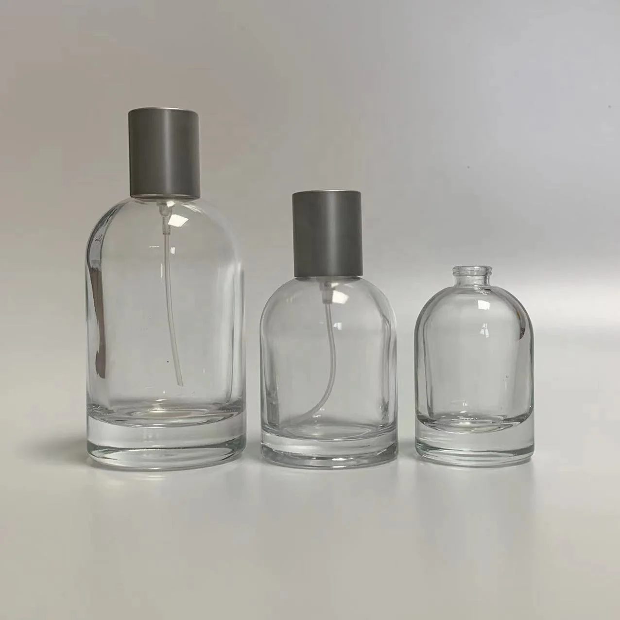 wholesale  30ml Cylinder Refillable Round Empty Perfume Bottles For Sale