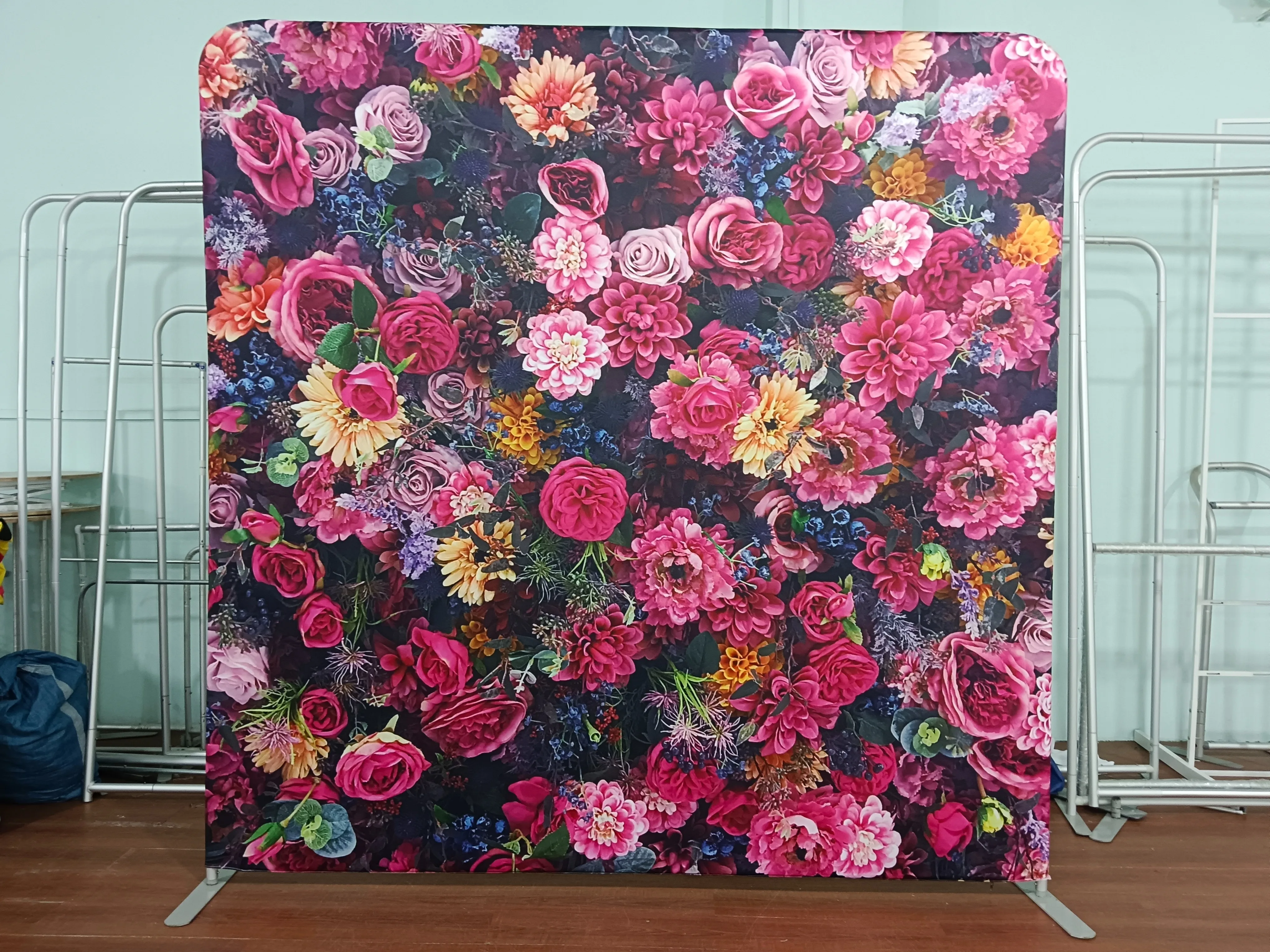 China Top Good Quality Backdrop Stand Frame Aluminum Backdrop Display Stand