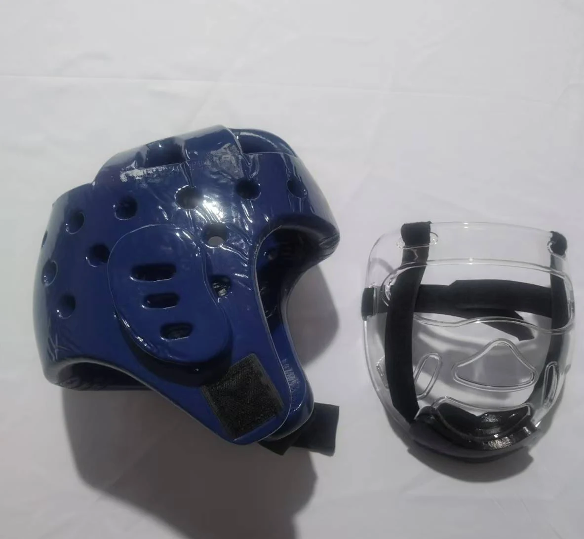 Martial Arts PU Taekwondo Chaperone Helmet with Mask Taekwondo Training Gear