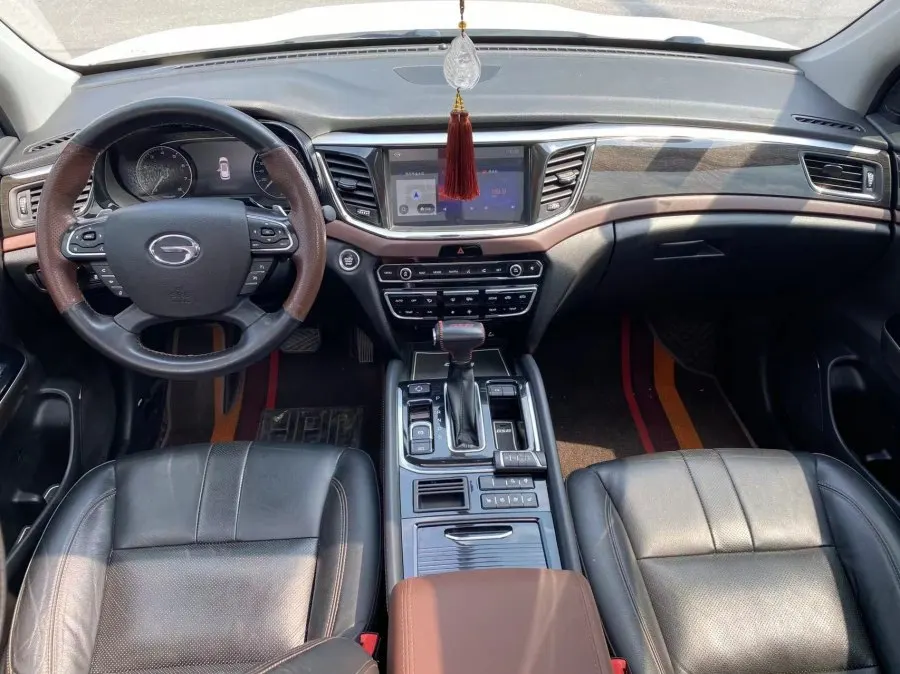 Wholesale sales of For GAC Trumpchi GS8 2017 320T two-wheel drive luxury intelligent version (7 seats) boutique car