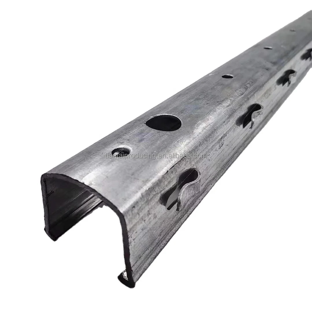 China professional factory vineyard post with standard hook.