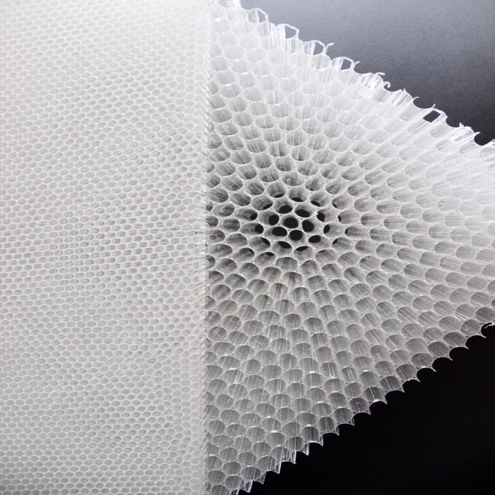 PC/PP honeycomb core in decorative curtain wall