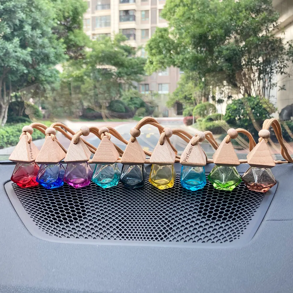 Air Freshener Diffuser Hanging Empty Glass Yellow Refillable Car Perfume Bottle for Auto Pendant Smell Essential Oil